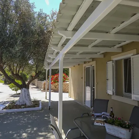 Liostasi Maison Provencale Holiday home *