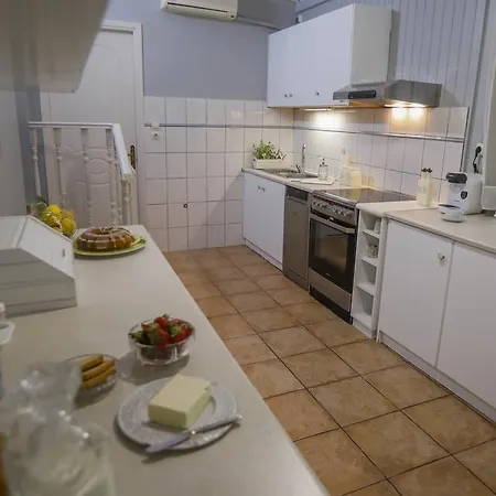 Liostasi Maison Provencale Holiday home *